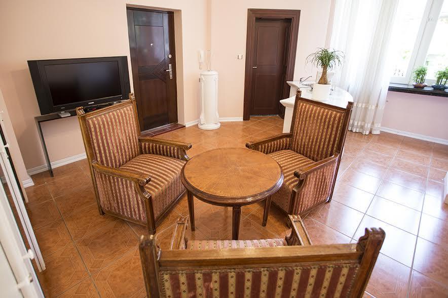 Luna Apartment Novi Sad Ngoại thất bức ảnh